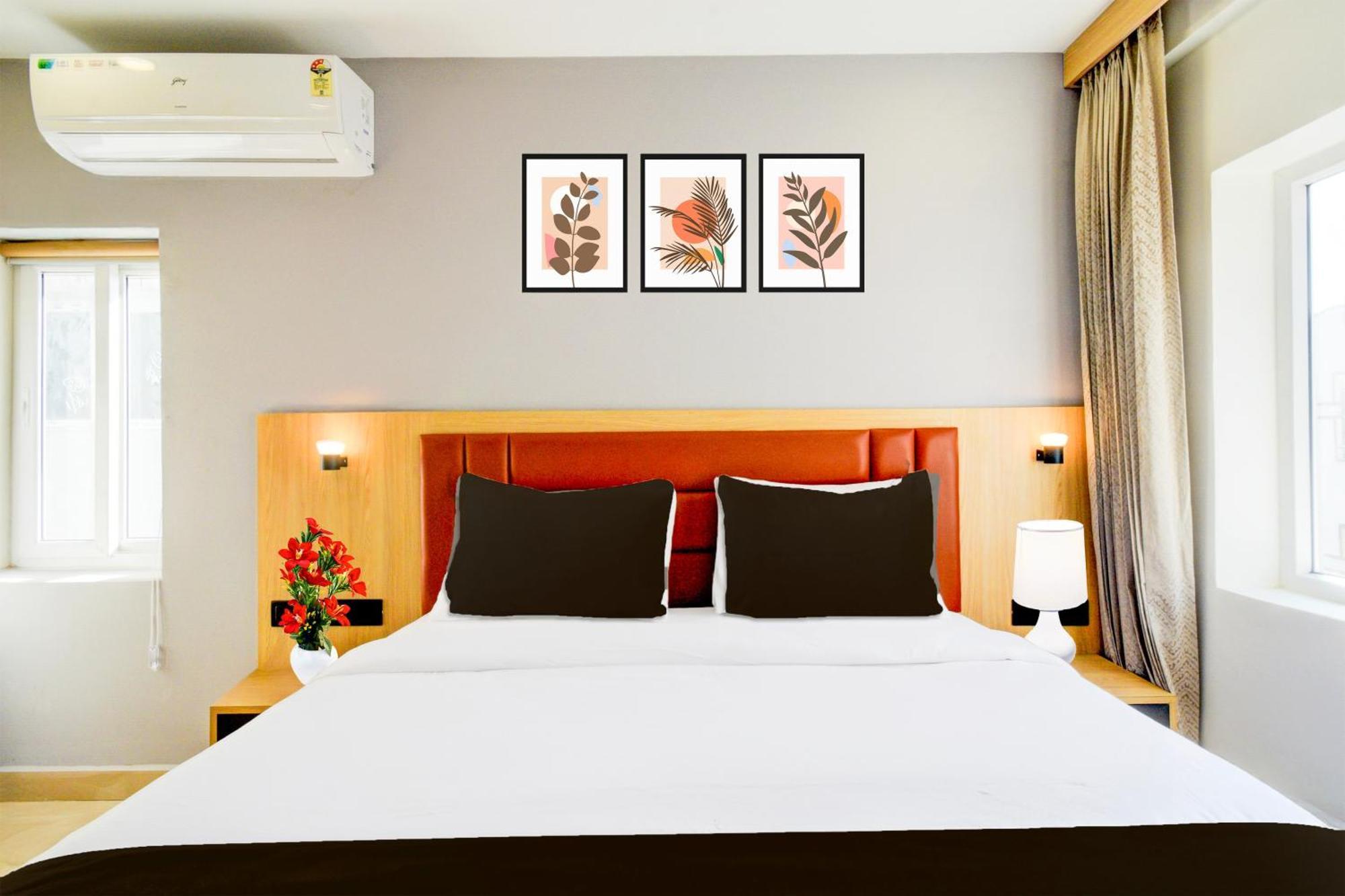 Townhouse Aarav Business Hotel Haiderabad Buitenkant foto